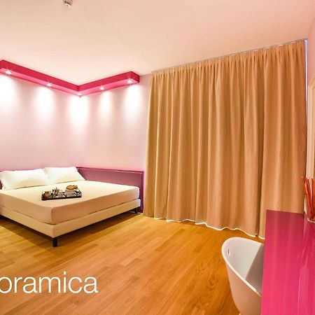 Sweet Motel Verdello ภายนอก รูปภาพ
