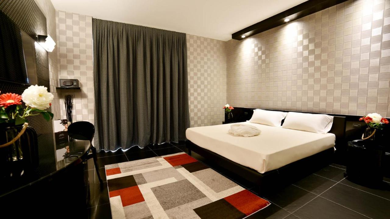 Sweet Motel Verdello ภายนอก รูปภาพ