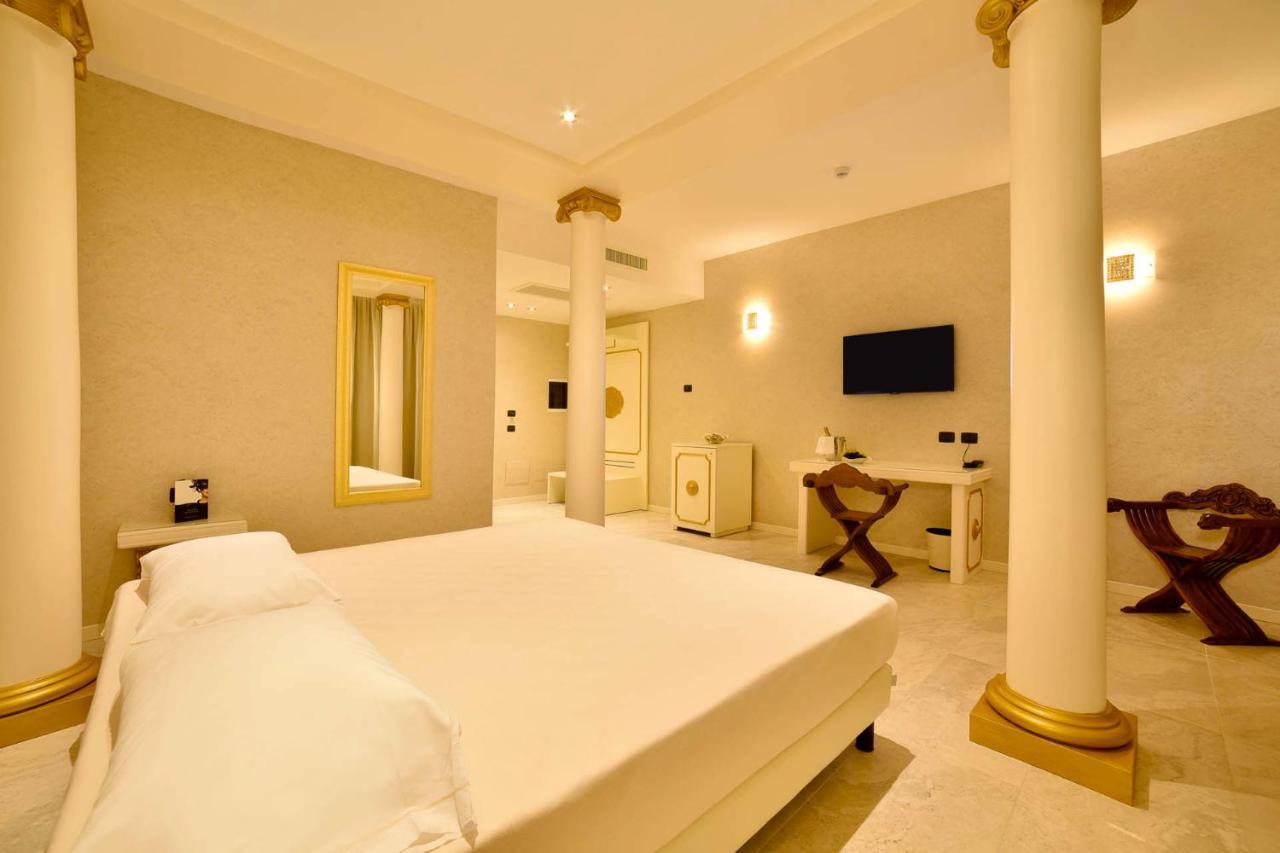 Sweet Motel Verdello ภายนอก รูปภาพ